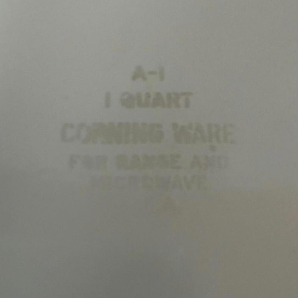 Vintage CorningWare "Country Festival" casserole dish with glass lid. - Picture 5 of 9
